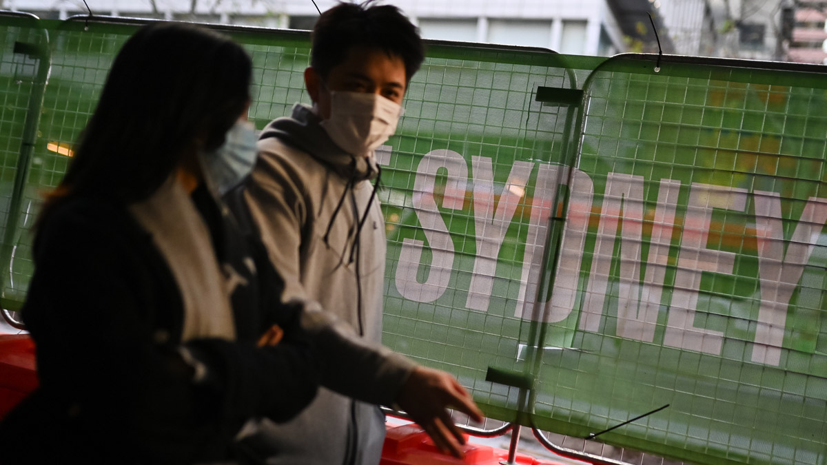 Delta varyantı sokağa çıkma yasağı getirdi