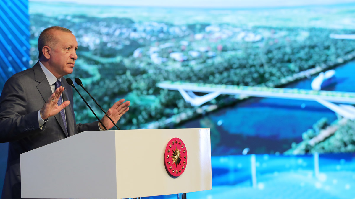 Erdoğan'ın açıkladığı rakam kafaları karıştırdı: Kanalın gerçek maliyeti ne kadar?