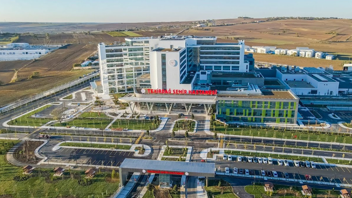 Aytun Çıray, şehir hastanelerinin Danimarkalı şirkete devredilmesini Meclis'e taşıdı