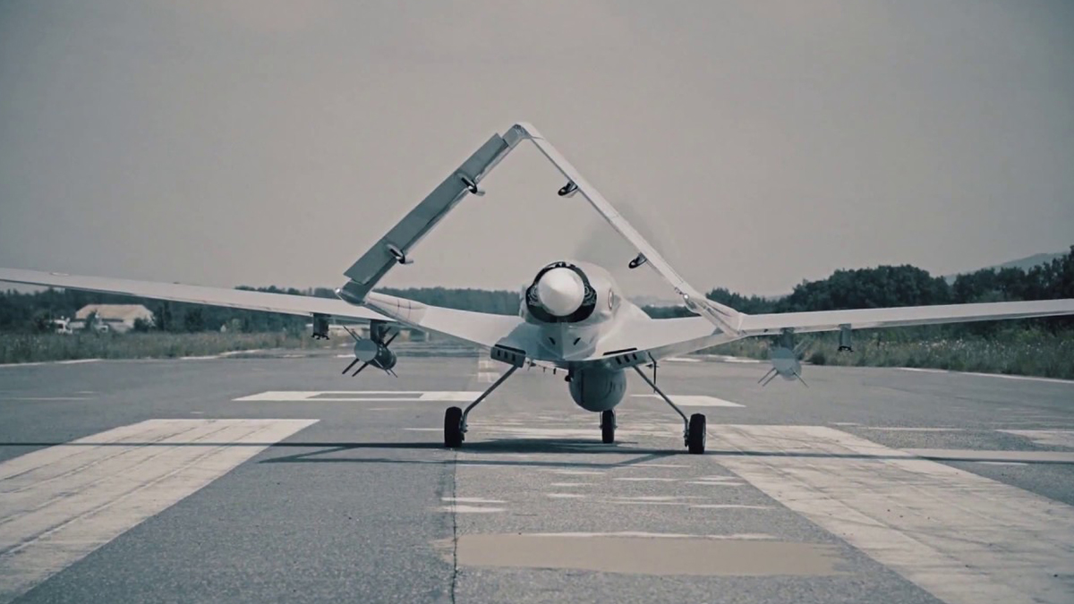 Arnavutluk Türkiye'den 8 milyon euro değerinde İHA alımı yapacak