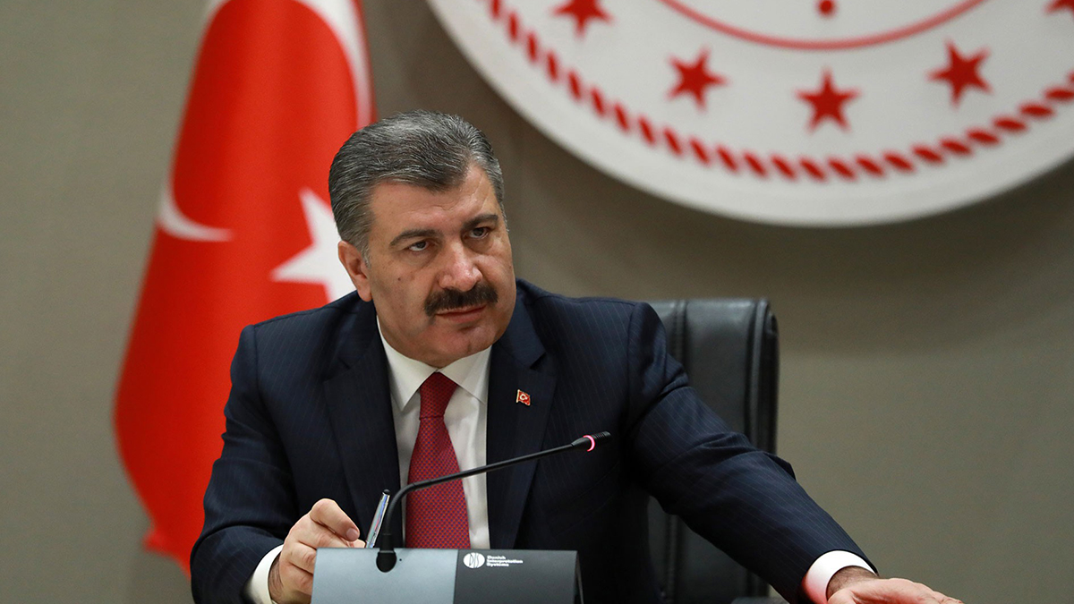 Bakan Koca açıkladı: Müzik yasağı da kalkıyor