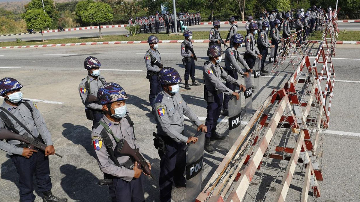 Ordu siyaseti sivillere bırakmıyor: Myanmar’da askeri cunta OHAL’i yine uzattı