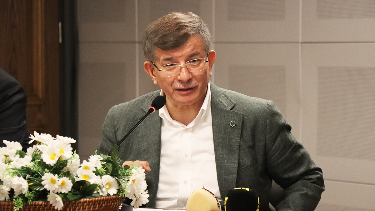 Davutoğlu'ndan çok sert 'zam' tepkisi: Yemin etmiş gibiler, vatandaşın varını yoğunu alacaklar