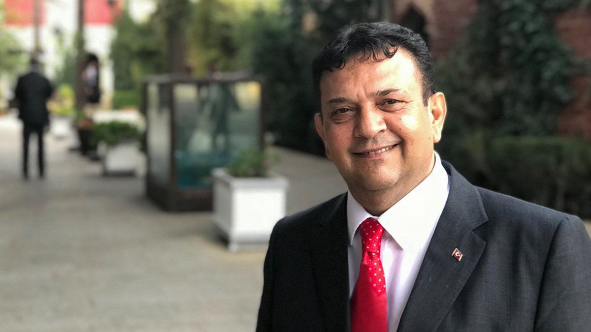 Dr. İrfan Çiftçi'nin 4 bin kitaplık koleksiyonu İÜ Kütüphanesi'nde