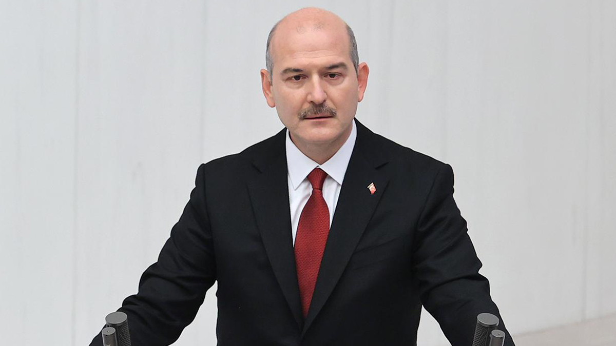 Soylu'dan gazetecilerin İmamoğlu sorusuna ilginç cevap: Siyasete alet olmayın