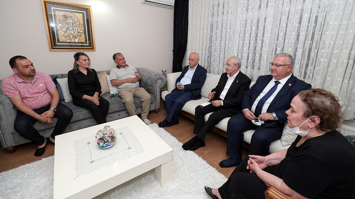 Kılıçdaroğlu'ndan Oğuz Yılmaz'ın evine ziyaret