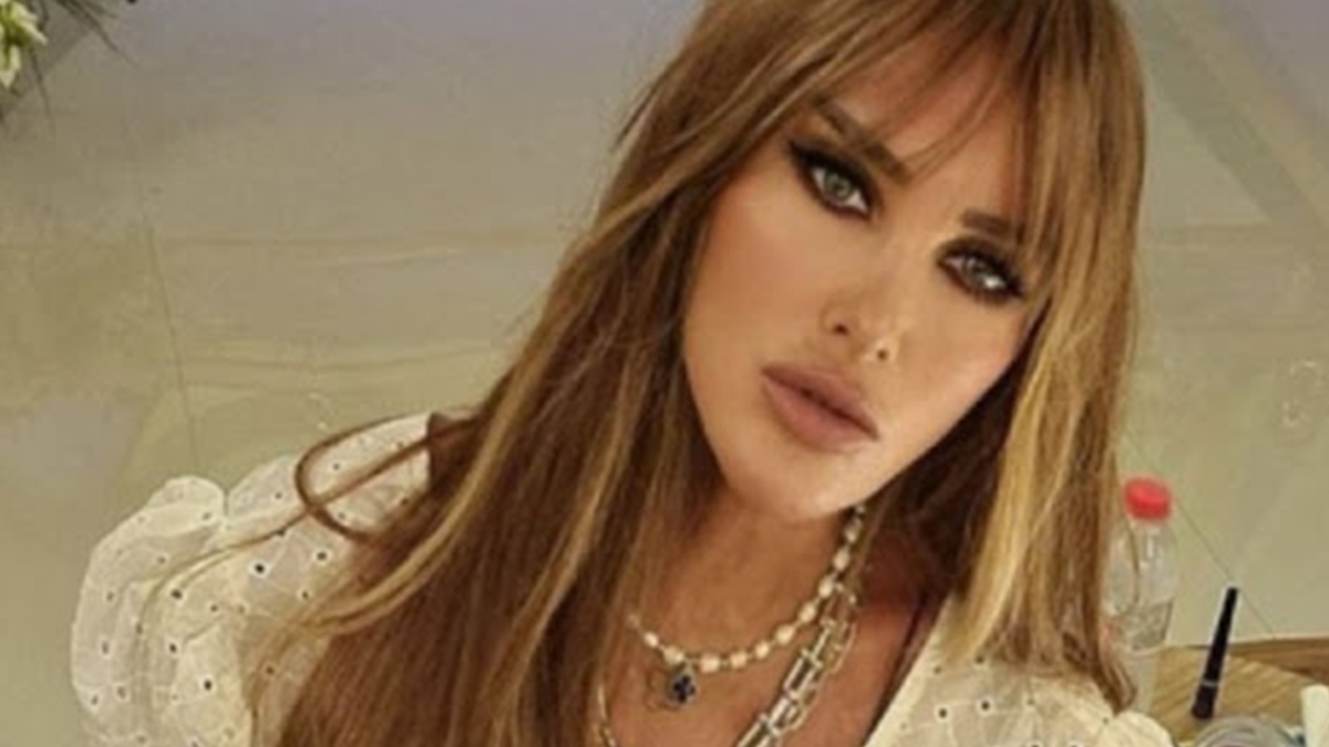 Seren Serengil hastaneden fotoğraf paylaştı: Sakın özenmeyin