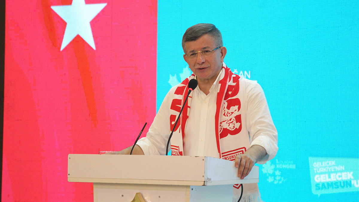 Davutoğlu'ndan 'tütün' tepkisi: Nedir derdiniz? Bu yanlışı düzeltin!