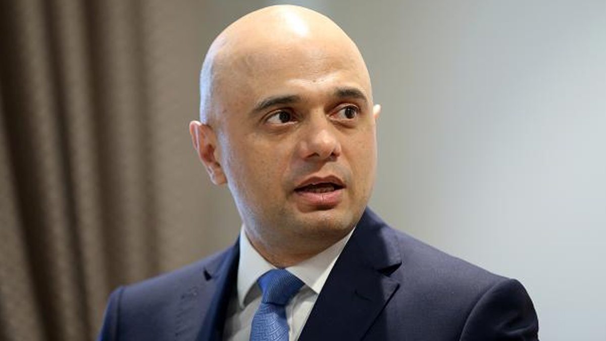 İngiltere Sağlık Bakanı: Aşı olan Kovid-19 temaslılara karantina yok