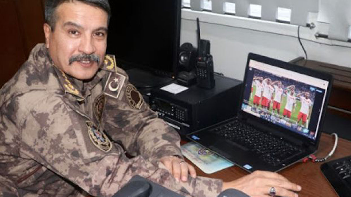 Trabzon Emniyet Müdürü Metin Alper, Sudan'a atandı: Andımız'ı okuyarak veda etti