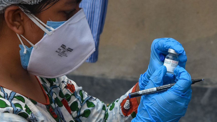 Delta plus varyantının belirtileri neler?