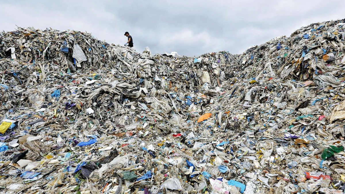 Tepkilerin odağındaki plastik atık ithalatı yine serbest