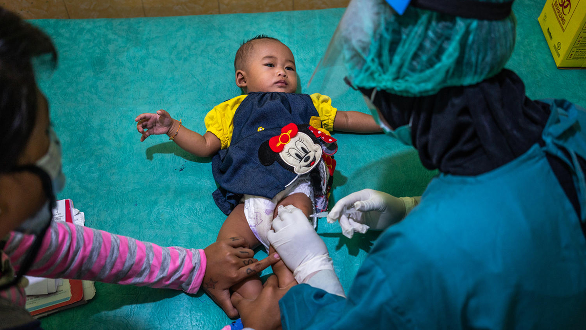 UNICEF Afrika'ya 220 milyon doz aşı gönderecek