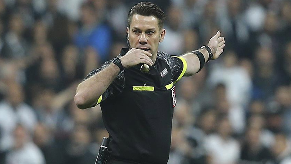 Süper Lig'in yeni sezonunda görev yapacak hakemler belli oldu