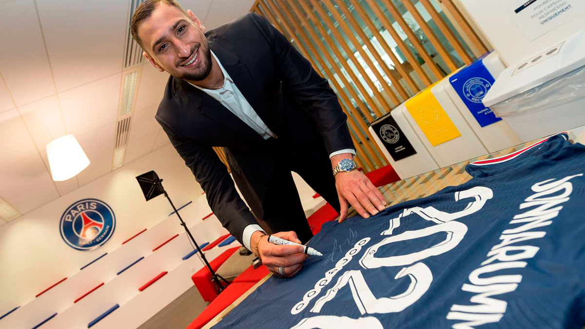 Donnarumma PSG'ye imza attı takımdaki kaleci sayısı 9'a çıktı