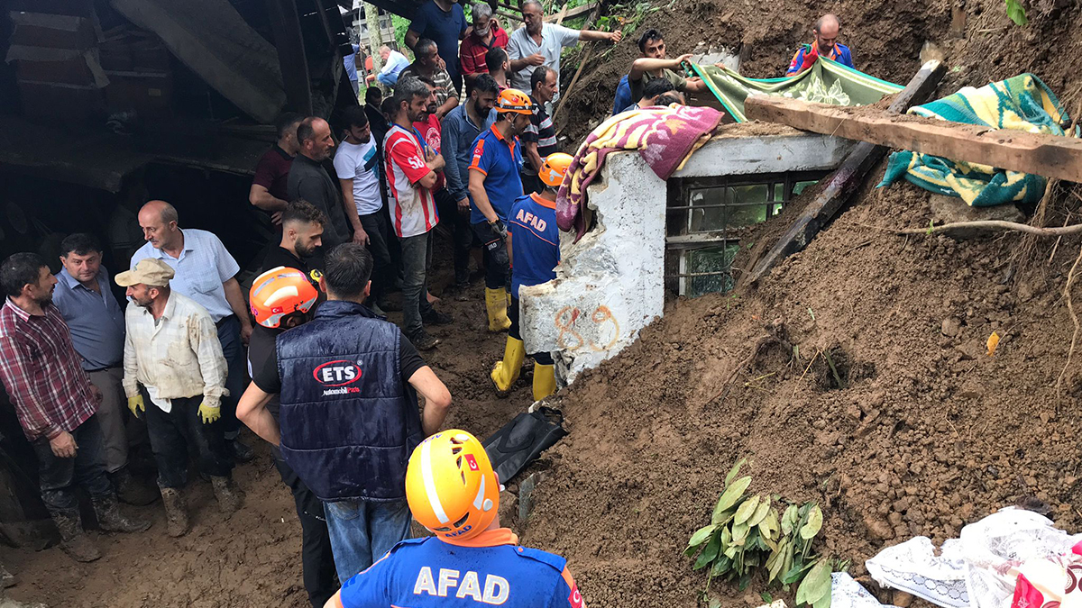 Bahçeli talimat verdi, Rize için heyet oluşturuldu