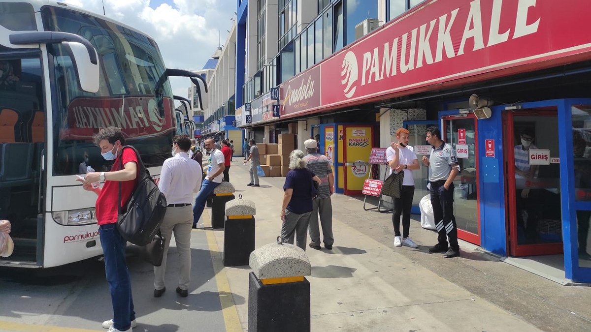 Otobüs biletleri tükendi, önemli uyarı geldi: Lütfen firmalardan alın
