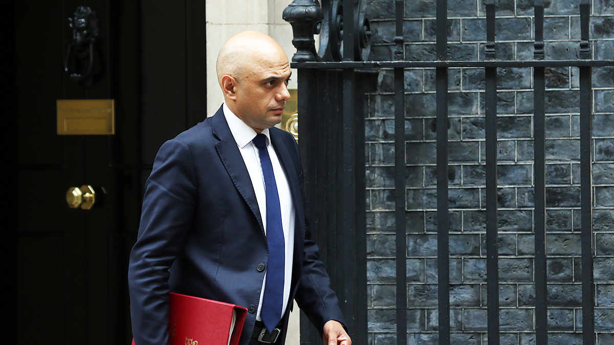 İngiltere Sağlık Bakanı Kovid-19'a yakalandı