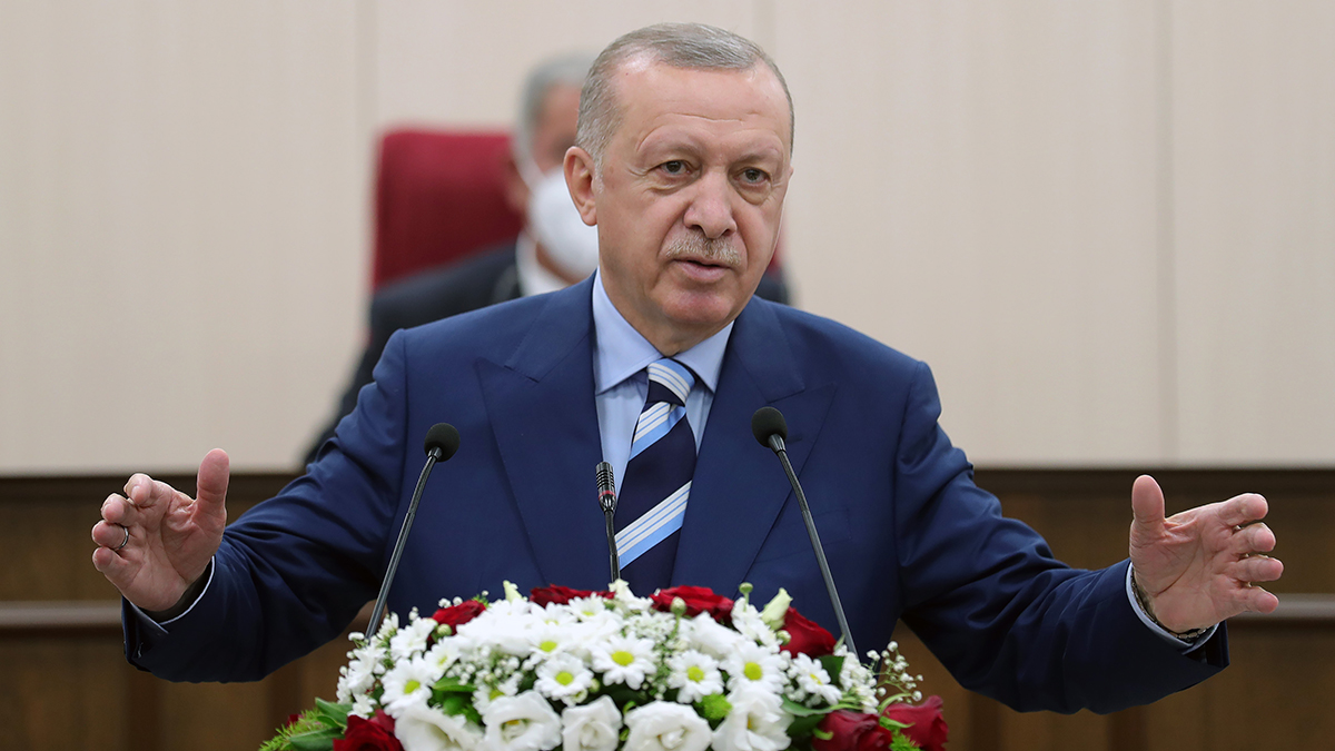 Erdoğan merakla beklenen müjdeyi açıkladı: Kıbrıs'a külliye yapılacak