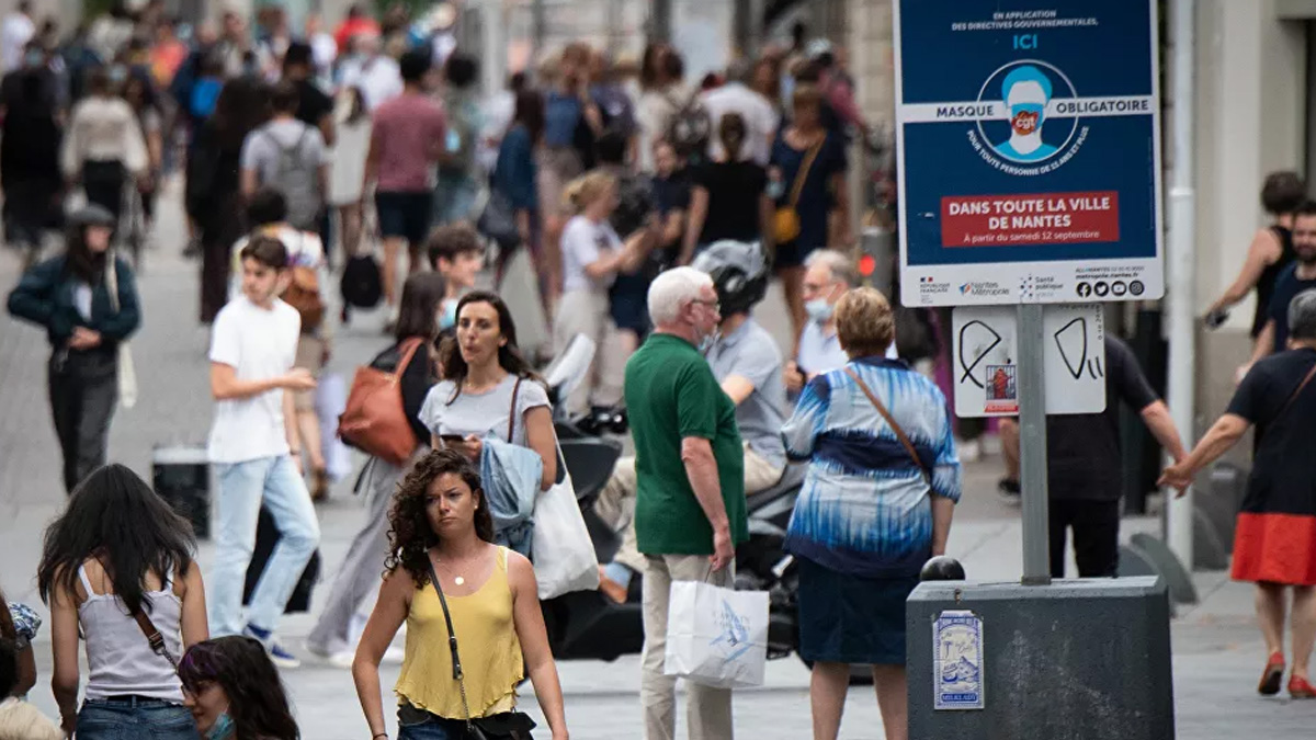 Fransa sağlık kartı dönemine geçiyor