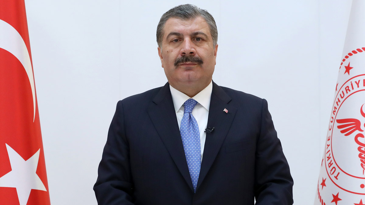 Son dakika! Bakan Koca uyardı: Ya tedbir ve aşı, ya kısır döngü!