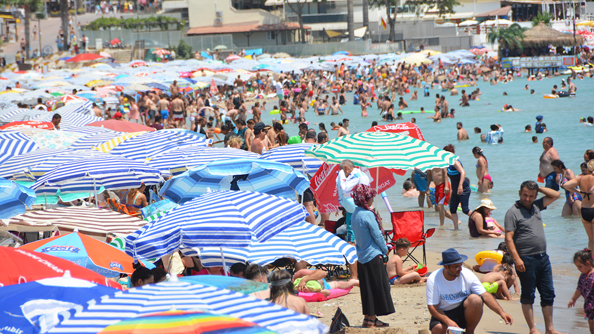 Son dakika! Kritik seviyenin çok üstünde: Vaka sayıları hızla artışını sürdürüyor