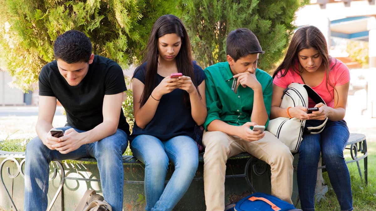 Sosyal medya düzenlemesi neleri içeriyor? Twitter, Instagram, Facebook kapatılacak mı?