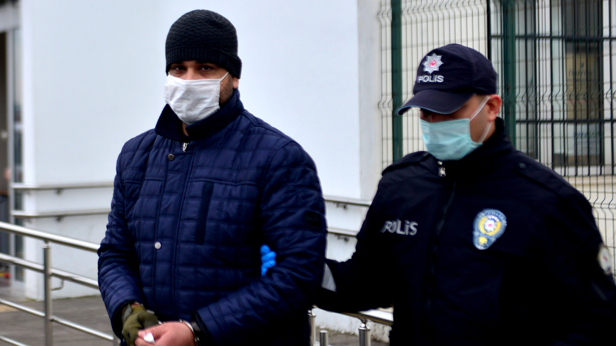 Patronunun içeceğine Kovidli hastanın tükürüğünü karıştırmak isteyen işçi tutuklandı