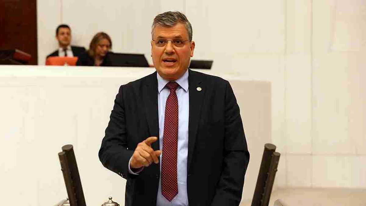 CHP'li Barut'tan iktidara THK uçakları tepkisi