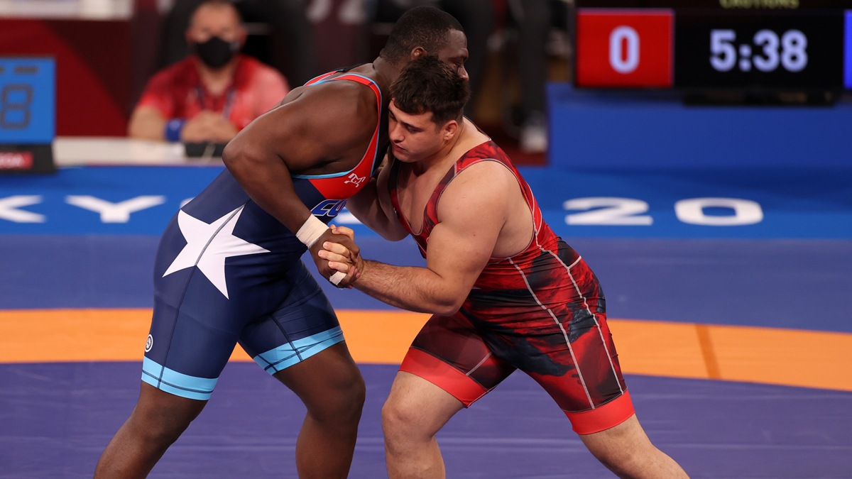 Rıza Kayaalp, yarı finalde Kübalı rakibine yenildi