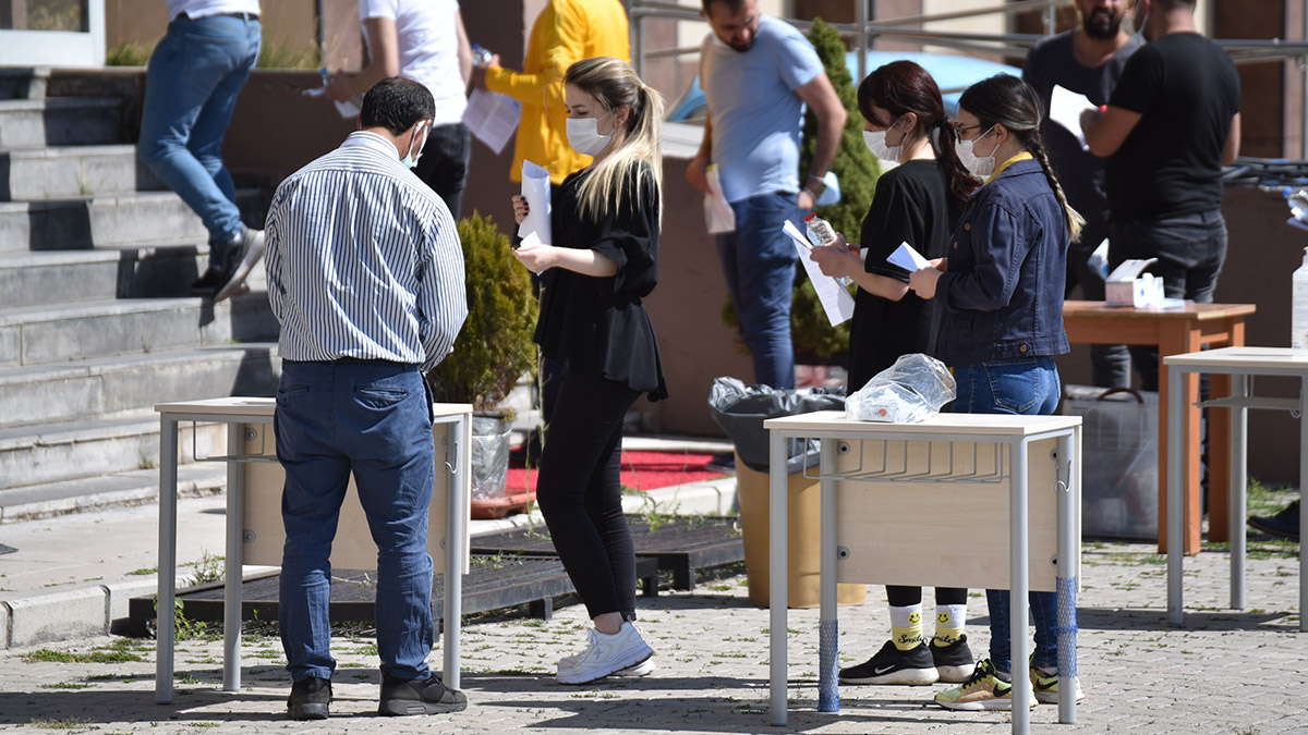 2021 KPSS baraj puanı kaç? Barajı geçmek için kaç net yapmak gerekiyor?