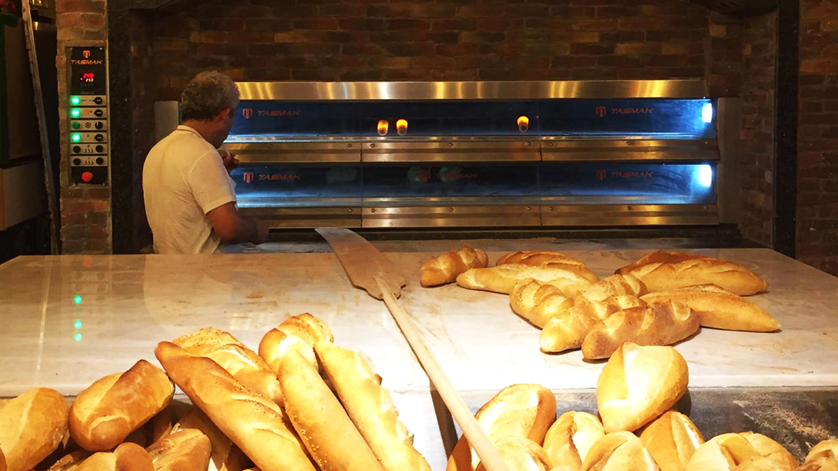 Fırıncılardan dikkat çeken adım: Aşı olmayana ekmek yok