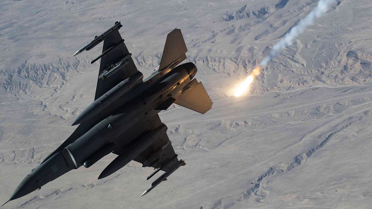 ABD uçakları Taliban hedeflerini vurdu