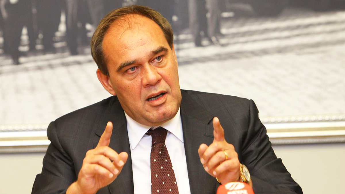 Borçlu Demirören'e kötü haber: İmar planları iptal edildi