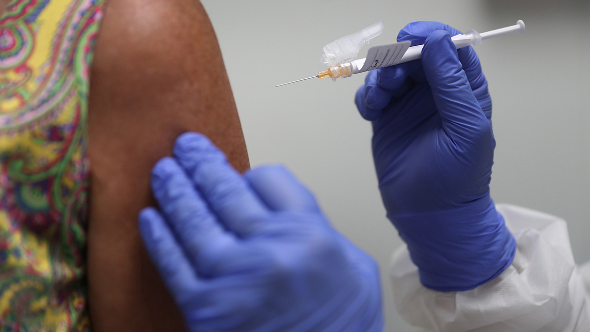 DSÖ'den zengin ülkelere çağrı: 3. doz aşıları erteleyin