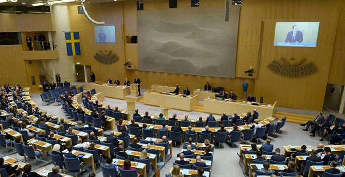 İsveç Hükümeti Atatürk Havalimanı’na yapılan saldırıyı şiddetle kınadı