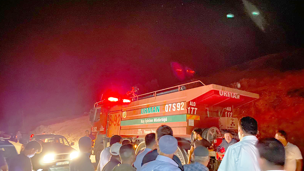 Alevler bitmiyor! 5 ayrı noktada orman yangını