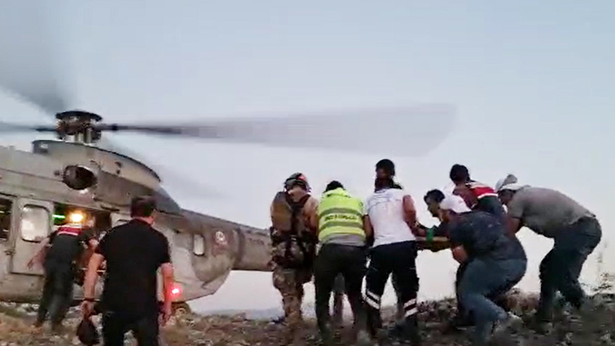 Muğla’da yangına müdahale eden 2 kişi yaralandı