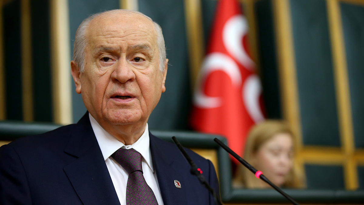 Bahçeli'den 'üniversite baraj puanları düşürülsün' çağrısı