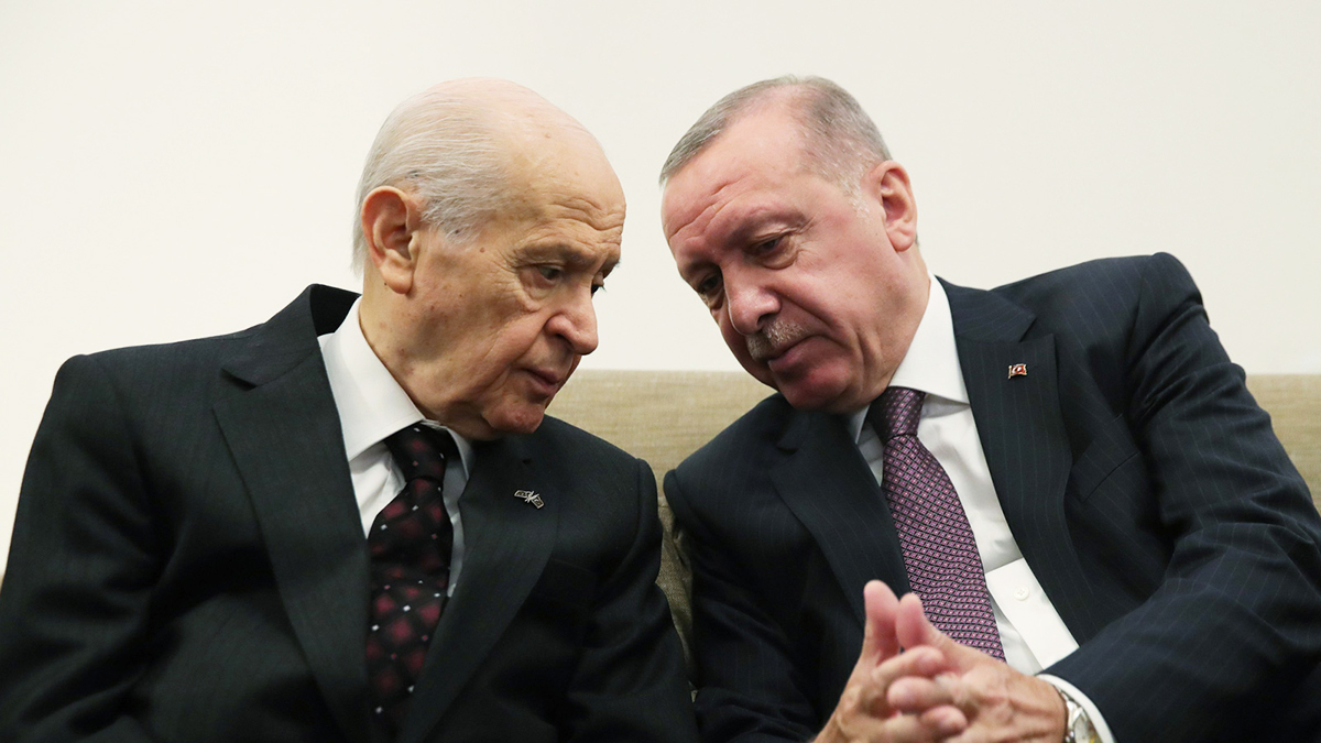 Son dakika! Bahçeli 'düşsün' demişti: YÖK 'baraj' teklifini Erdoğan'a sundu