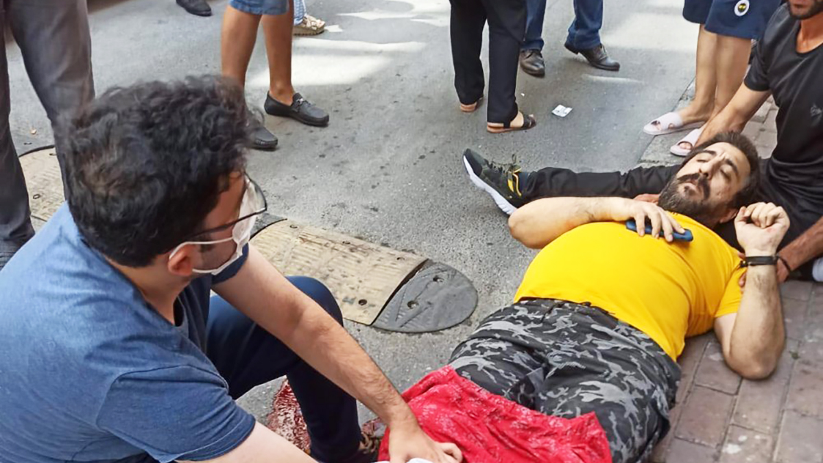 Gazeteci Emre Erciş'e silahlı saldırı