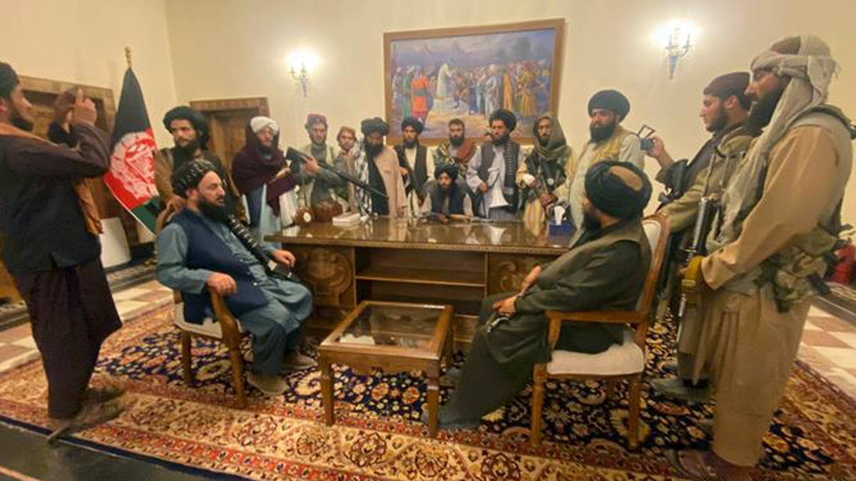 Taliban duyurdu: Afganistan'da savaş bitti