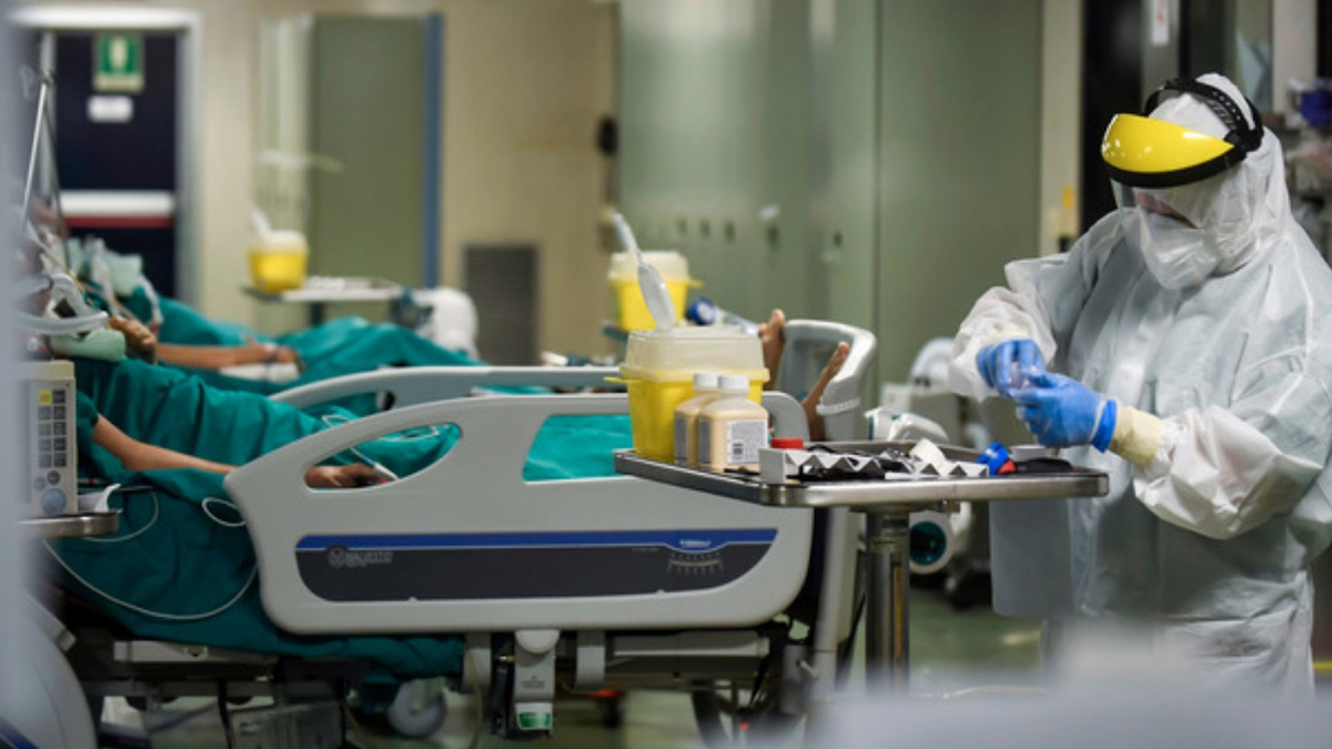 Koronavirüs aşısı olmayanlar yoğun bakımda pişman oluyor
