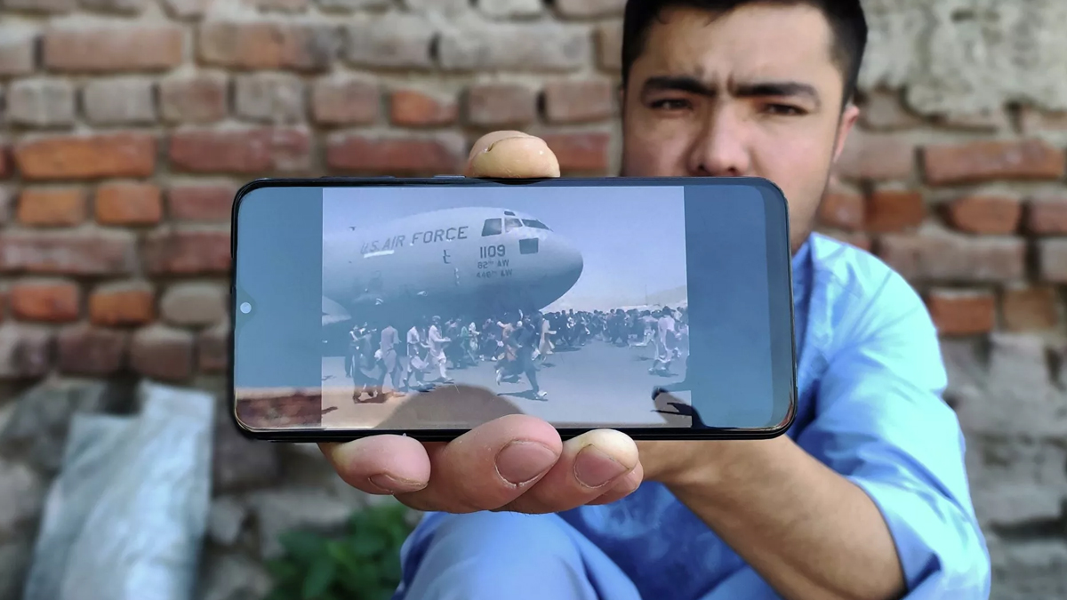 Türkiye'deki Afganlar tedirgin: Dünya, Afganistan'ı sattı, dönersek Taliban öldürür