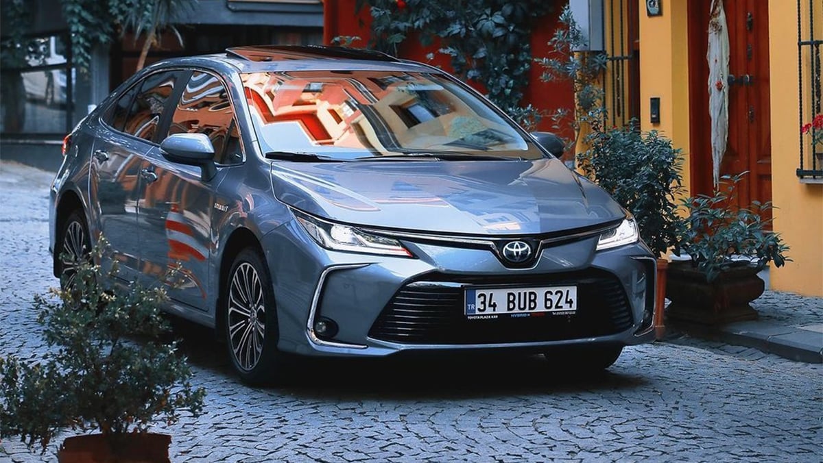 Toyota Türkiye'deki otomobil üretimini durdurdu