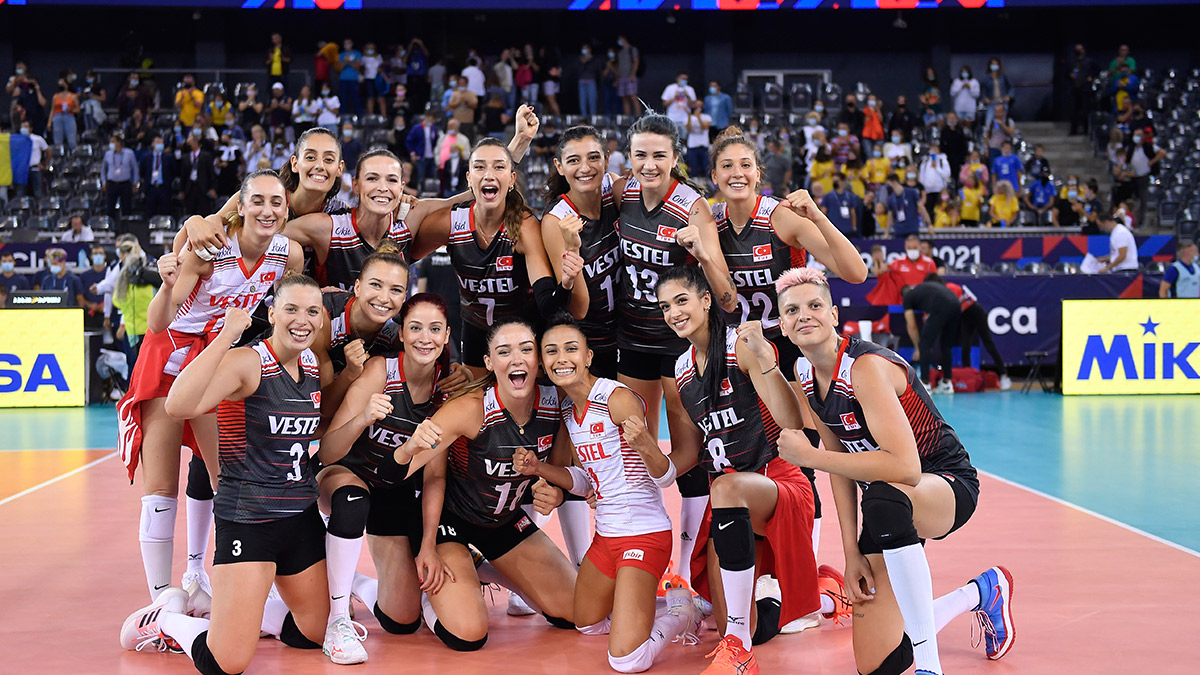 Avrupa Voleybol Şampiyonası'na galibiyet ile başlıyor