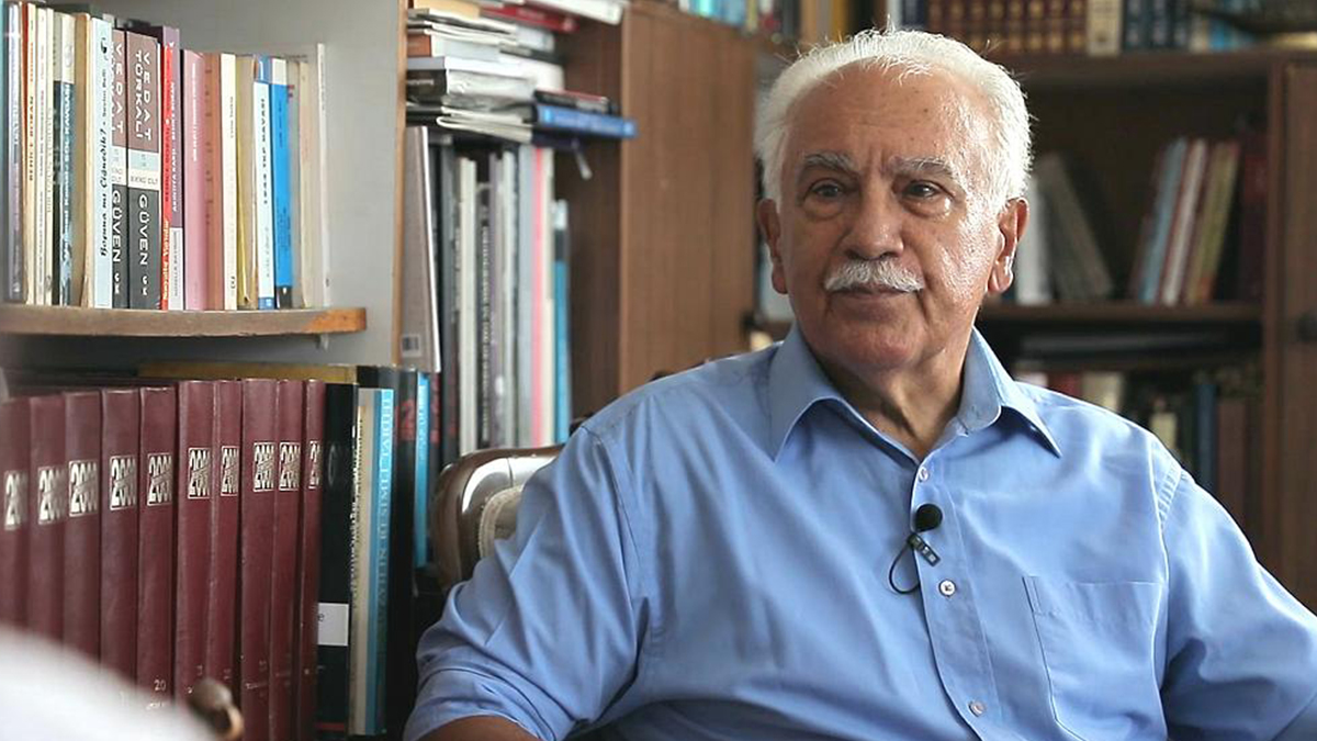 Perinçek: Kadın-erkek eşitliği Taliban'dan gelecek