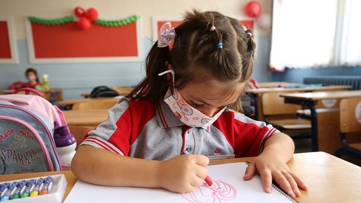 MEB, yüz yüze eğitimde alınacak tedbirleri açıkladı