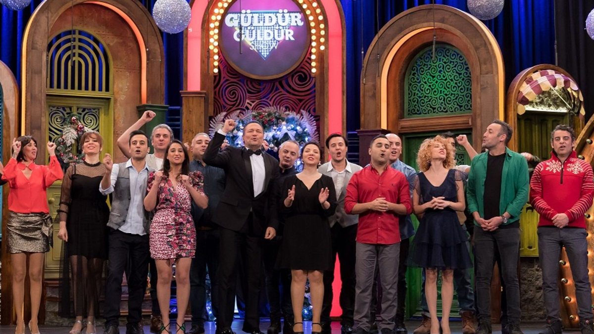 Güldür Güldür Show'a Ayça Damgacı katıldı