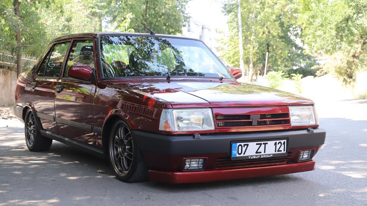 Türkiye'nin en pahalı TOFAŞ'ı 180 bin liraya satıldı